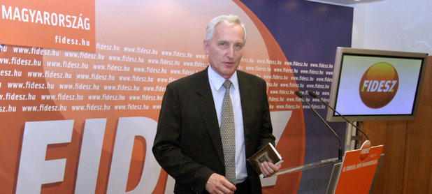 Mikola István, a Fidesz egészségügyi szakpolitikusa