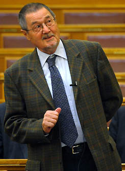 Turi-Kovács Béla, a Kisgazda Parlamenti Munkacsoport vezetője