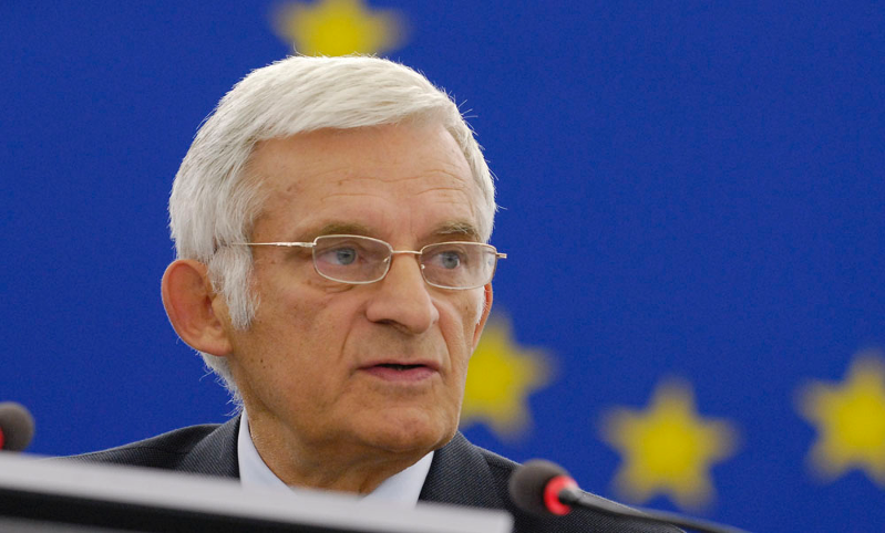 Jerzy  Buzek, Európa, elnök