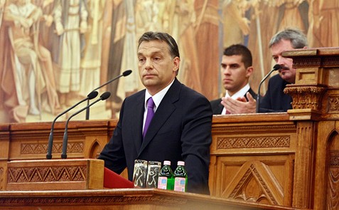 Orbán Viktort választották Magyarország miniszterelnökévé