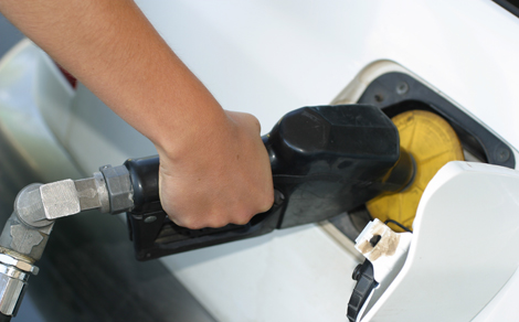 Újra csökkent a benzin, és a gázolaj literenkénti ára