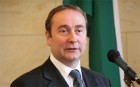 Dr.Kovács Zoltán Veszprém Megyei Kormánymegbízott az intézményi átadás-átvételről