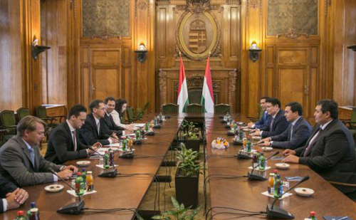 A kazah-magyar gazdasági kapcsolatok tovább bővülnek