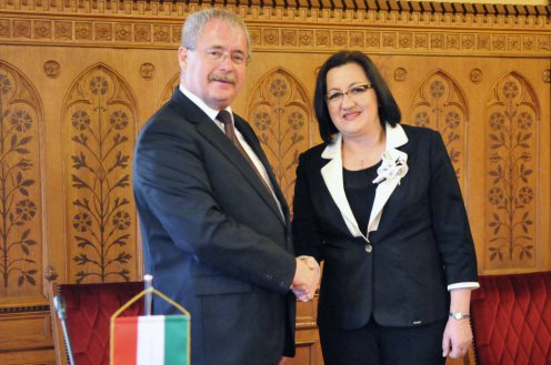 Fazekas Sándor földművelésügyi miniszter és Snežana Bogosavljević Bošković szerb mezőgazdasági és környezetvédelmi miniszter asszony