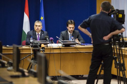  Orbán: továbbra is nem a migránskvótára