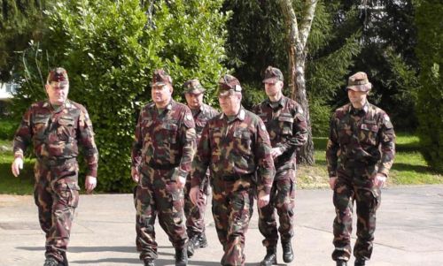 A Húsvétkor határon szolgáló katonákat látogatta körbe a Vezérkari Főnök