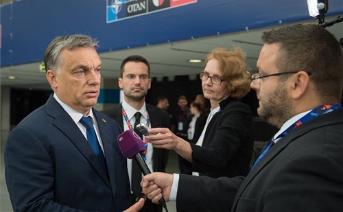 Orbán: magyar kezdeményezésre a NATO is segít a migráció elleni küzdelemben