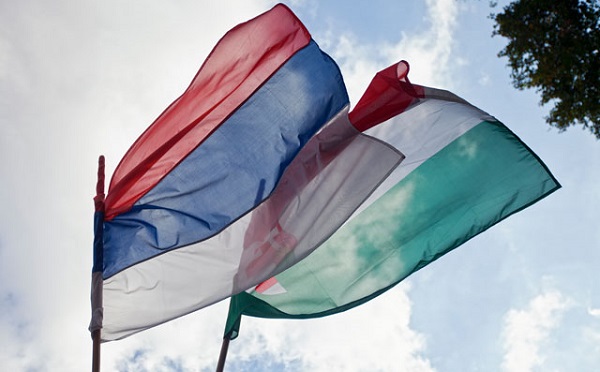 Szerb-magyar kormányzati csúcstalálkozó kezdődik Nisben