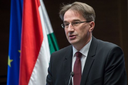 Új szakaszába lépett a magyar kvótaper