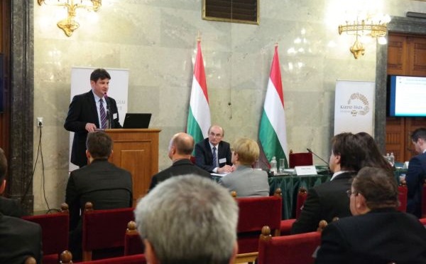Gajda Róbert is előadást tartott az Országházban tartott konferencián