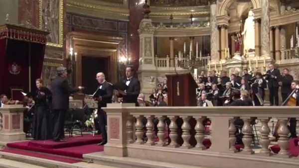 Mozart Rekviemje a Bazilikában - Vezényel Virágh András karnagy, orgonaművész
