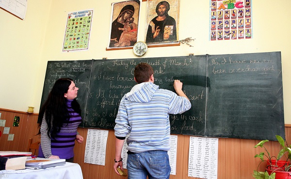 Az új ukrán nyelvtörvény sérti a nemzeti közösségek jogait