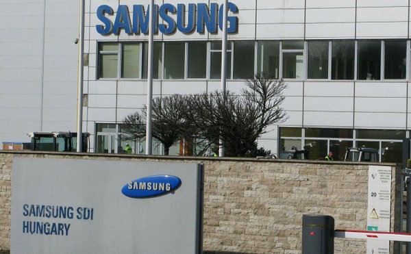 Újabb 2700 munkahely jön létre a gödi Samsung gyárban