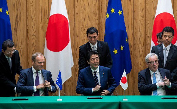 Az EU és Japán szorosan együttműködik a járvány elleni harcban