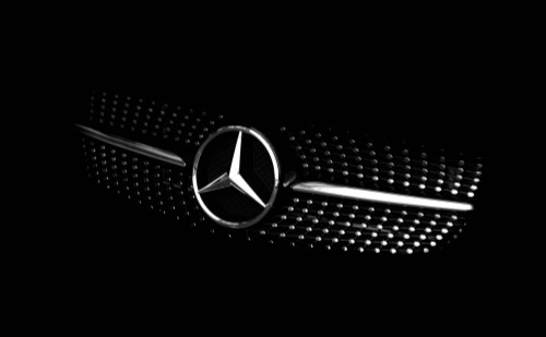 Jövő évtől már kapható lesz a Mercedes önvezető modellje