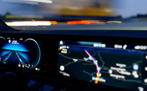 Az önvezető járművekben és a mesterséges intelligenciában hisz Magyarország