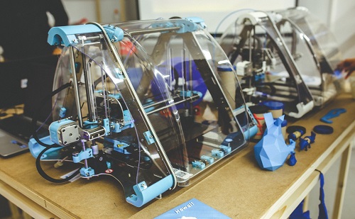 Innovatív 3D-központot kapott az SZTE