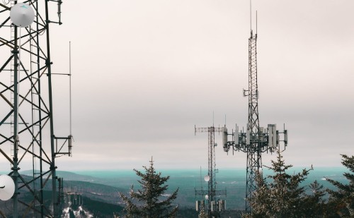 Két tesztprojekt indul az 5G hálózatok miatt