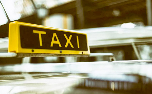 Drágább lesz a taxizás egy rendeletmódosítás miatt