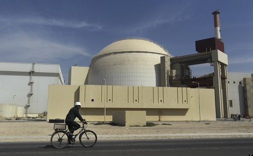 Két új orosz reaktor és édesvízlepárló épül Iránban